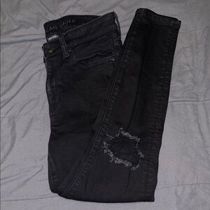 American Eagle Outfitters Black Skinny Jeans with Distressed Knee